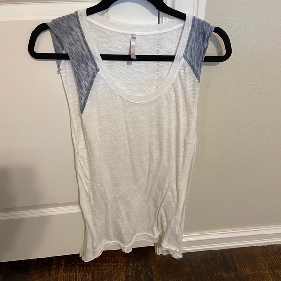 Tank Top - Picture 2 of 2